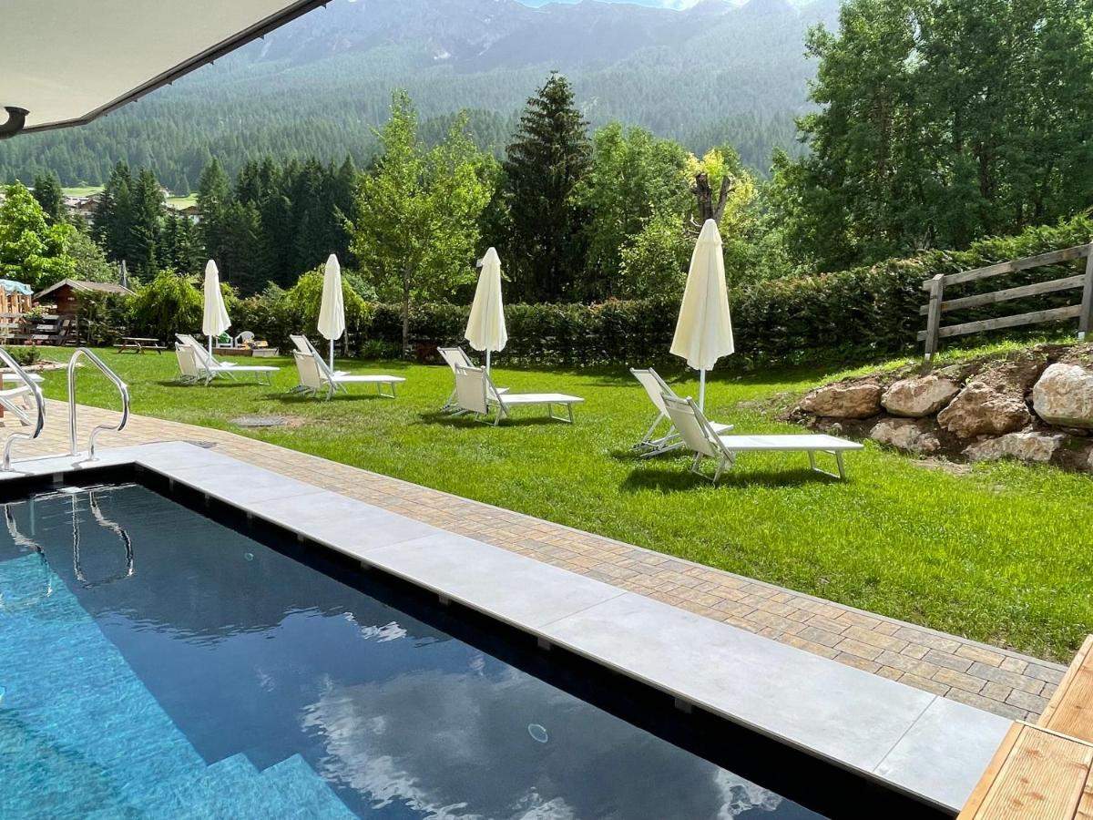 Hotel Miravalle Soraga Exterior photo